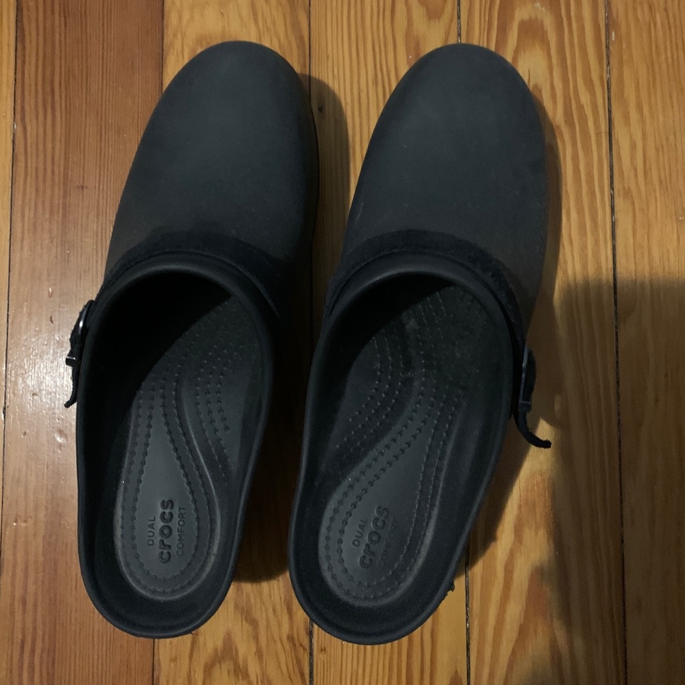 Black Crocs Clogs